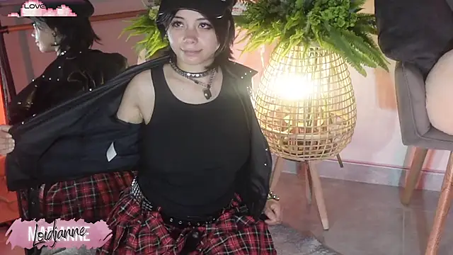 loIijanne online show from April 17, 2026, 12:02 am