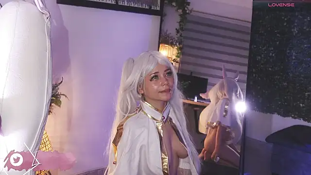 Snapshot of loIijanne chatting on February 22, 2025, 3:12 am loIijanne online show from February 22, 2025, 3:12 am