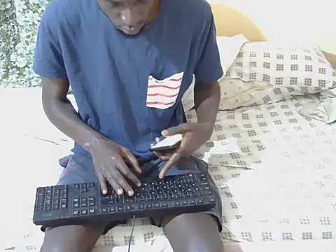 Snapshot of large_blackdick chatting on October 11, 2025, 5:47 pm large blackdick online show from October 11, 2025, 5:47 pm