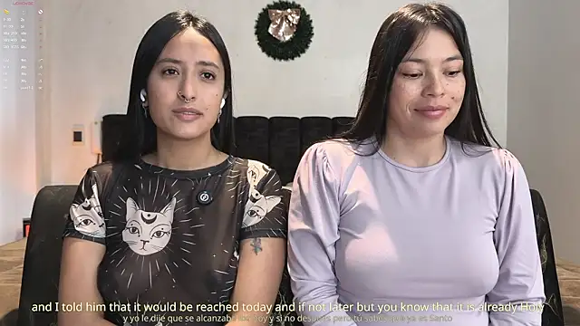 2SummerLove1 online show from February 17, 2026, 10:40 pm