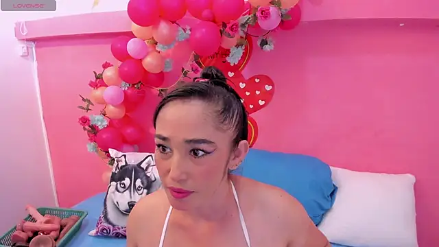 Snapshot of charlotte-11 chatting on September 24, 2025, 3:07 pm charlotte-11 online show from September 24, 2025, 3:07 pm
