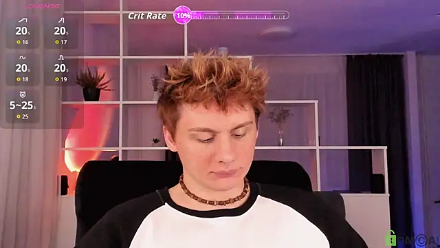 Snapshot of sunnyburn_boy chatting on October 31, 2025, 8:05 pm sunnyburn boy online show from October 31, 2025, 8:05 pm