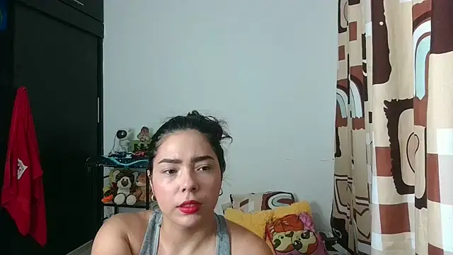 daarklover online show from June 21, 2026, 3:23 am