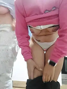 blondyruby online show from March 12, 2026, 6:34 pm