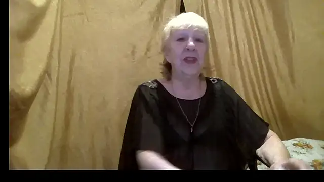  Estelitta 5 online show from February 13, 2026, 5:46 pm