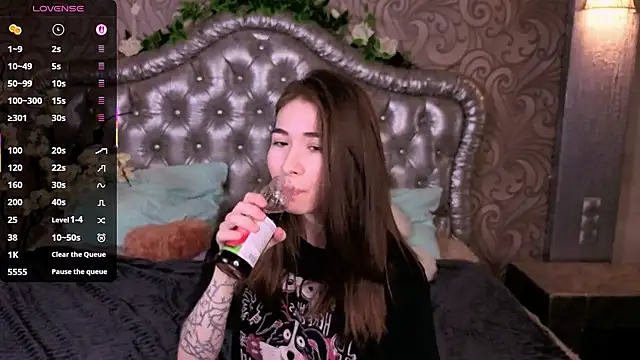 Snapshot of ashleyro1 chatting on February 11, 2026, 1:55 pm ashleyro1 online show from February 11, 2026, 1:55 pm