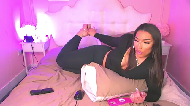 JanesaMiaBabestationx online show from April 24, 2026, 1:02 pm