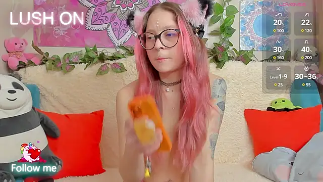 Snapshot of Ann_EX_Mooni chatting on January 18, 2025, 9:13 am Ann EX Mooni online show from January 18, 2025, 9:13 am