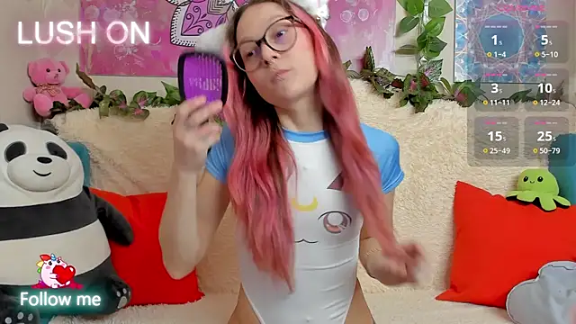 Snapshot of Ann_EX_Mooni chatting on January 21, 2025, 8:30 am Ann EX Mooni online show from January 21, 2025, 8:30 am