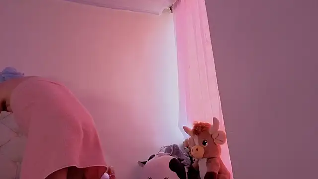 ChanellGV online show from April 13, 2026, 1:59 pm