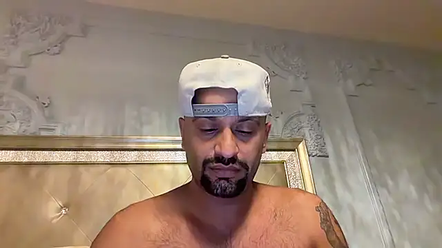 AdonisNarcissus online show from August 4, 2026, 1:43 am
