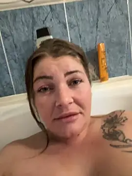 Snapshot of GabyHofstede chatting on February 3, 2025, 9:18 pm GabyHofstede online show from February 3, 2025, 9:18 pm