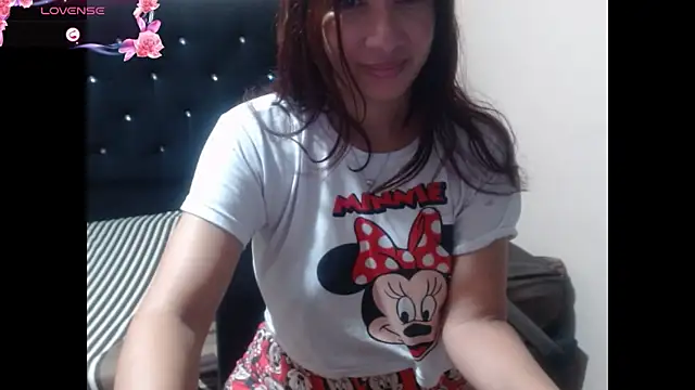 Snapshot of Ainhoa-hot chatting on February 16, 2026, 7:40 am Ainhoa-hot online show from February 16, 2026, 7:40 am