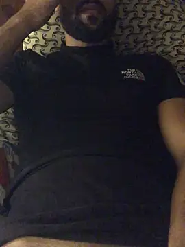 ClatteryPrexy online show from January 1, 2025, 6:27 pm