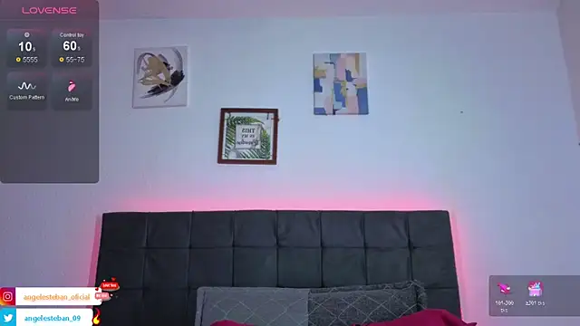 Angel esteban fx online show from November 3, 2025, 4:07 am