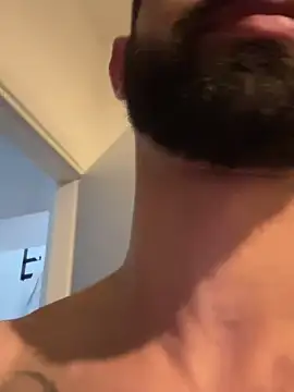 Snapshot of hugoprada chatting on January 27, 2025, 10:38 am hugoprada online show from January 27, 2025, 10:38 am