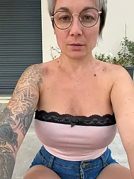 marinella07 online show from July 25, 2026, 10:54 am