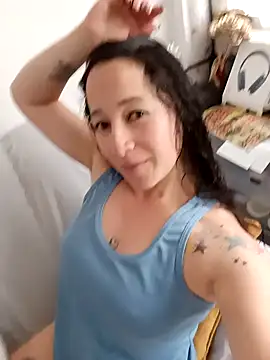 emilypoppy3 online show from February 6, 2026, 6:26 pm