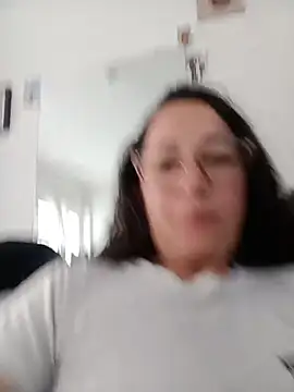 Snapshot of emilypoppy3 chatting on May 21, 2026, 8:17 pm emilypoppy3 online show from May 21, 2026, 8:17 pm