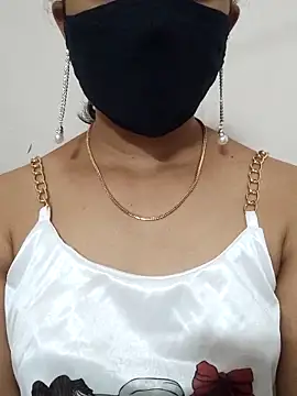 Snapshot of Angleannie chatting on October 4, 2025, 3:46 pm Angleannie online show from October 4, 2025, 3:46 pm