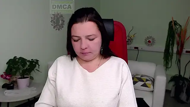 Snapshot of Lily_flower7 chatting on October 13, 2025, 5:31 am Lily flower7 online show from October 13, 2025, 5:31 am