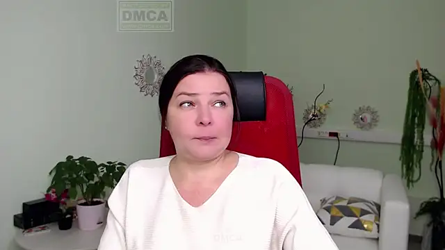Snapshot of Lily_flower7 chatting on October 20, 2025, 4:58 am Lily flower7 online show from October 20, 2025, 4:58 am