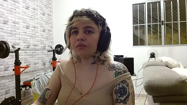 missangieangel online show from February 3, 2025, 6:02 am