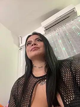 Snapshot of ivanna_rivera chatting on March 14, 2025, 4:40 pm ivanna rivera online show from March 14, 2025, 4:40 pm