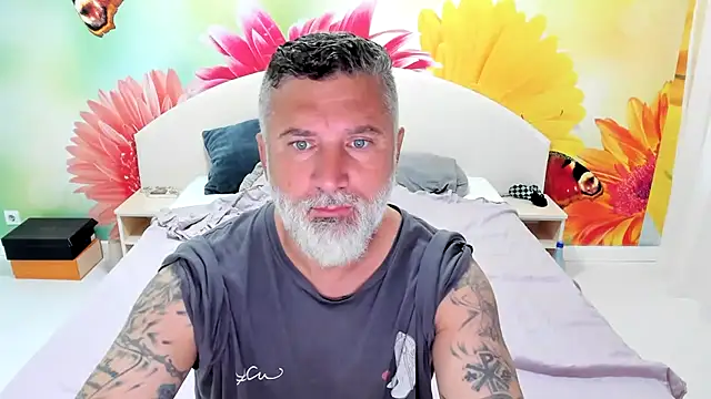 BlowMyXXL online show from November 10, 2025, 8:30 am