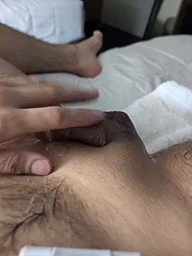 RandomGuy420lol online show from December 14, 2025, 11:05 am