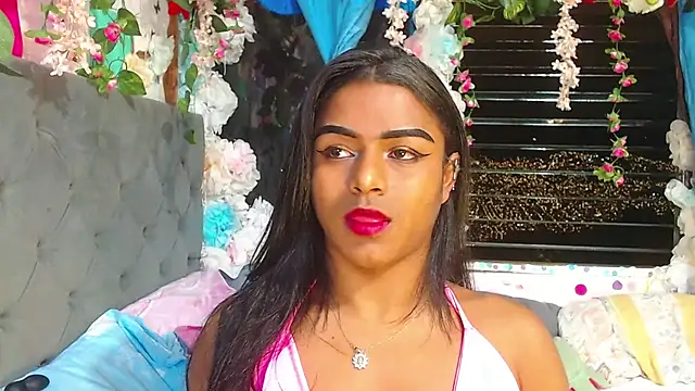 Snapshot of Karly_coffe chatting on February 3, 2026, 6:22 am Karly coffe online show from February 3, 2026, 6:22 am