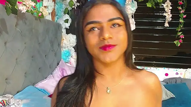 Snapshot of Karly_coffe chatting on February 10, 2026, 5:28 am Karly coffe online show from February 10, 2026, 5:28 am