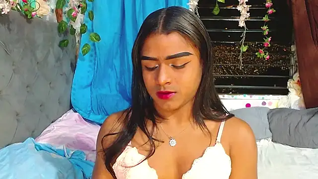 Snapshot of Karly_coffe chatting on February 22, 2026, 4:15 am Karly coffe online show from February 22, 2026, 4:15 am