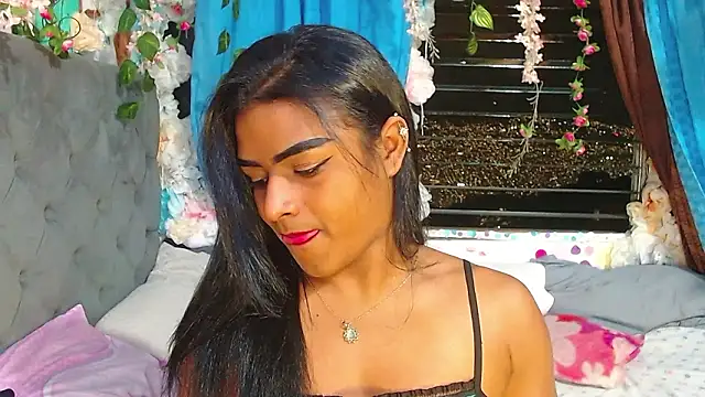 Snapshot of Karly_coffe chatting on March 1, 2026, 2:44 am Karly coffe online show from March 1, 2026, 2:44 am