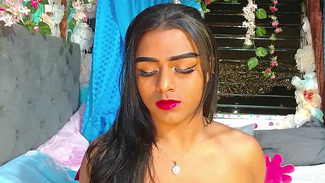 Snapshot of Karly_coffe chatting on February 7, 2026, 1:57 am Karly coffe online show from February 7, 2026, 1:57 am