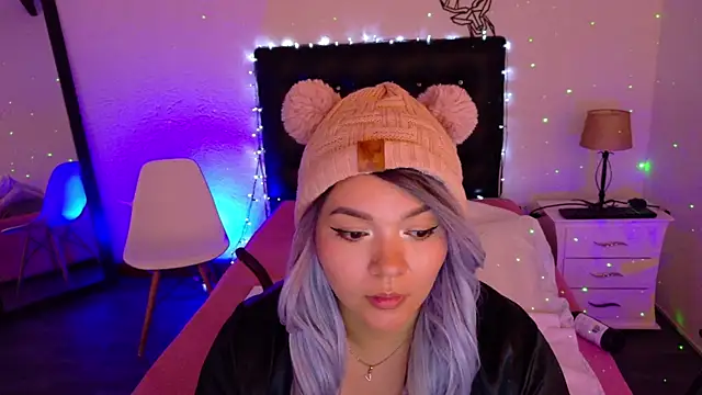 Snapshot of Cuckold_lover69 chatting on March 22, 2025, 8:18 am Cuckold lover69 online show from March 22, 2025, 8:18 am