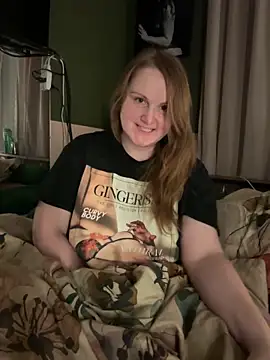 GingerSnap33 online show from March 10, 2026, 3:10 am