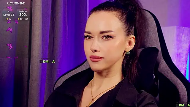 -CrazyAnna- online show from May 31, 2026, 4:24 pm