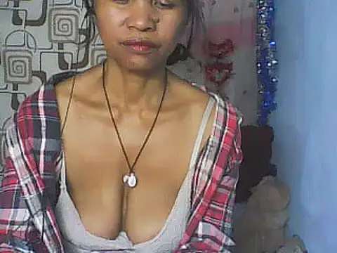 Snapshot of nene_belle chatting on April 5, 2026, 7:48 am nene belle online show from April 5, 2026, 7:48 am
