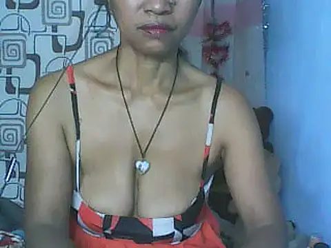 Snapshot of nene_belle chatting on April 11, 2026, 7:45 am nene belle online show from April 11, 2026, 7:45 am