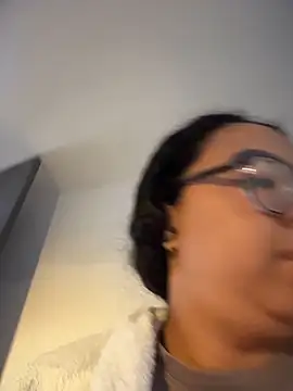 XMara online show from March 3, 2026, 4:03 pm