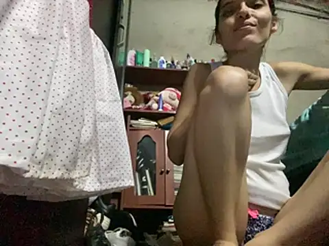 lilithanderson online show from July 5, 2026, 6:42 am