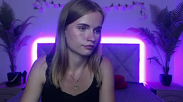 MargaritaKiss online show from July 7, 2026, 7:23 am