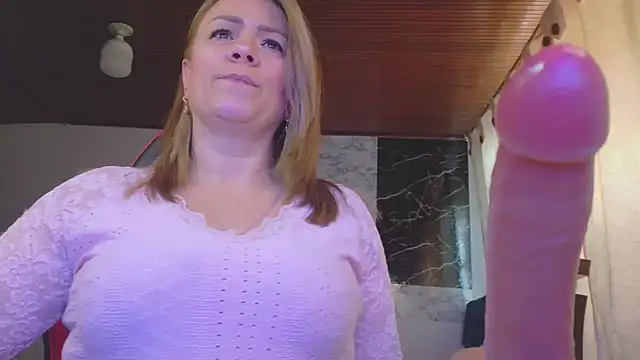 wandarubio online show from April 21, 2026, 8:59 pm