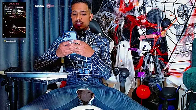 the dog lian online show from October 30, 2025, 12:36 pm