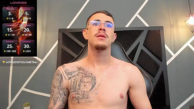 CodyWalkerR online show from September 20, 2025, 5:29 pm