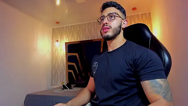 Snapshot of Liam_Kleiin chatting on March 5, 2026, 11:29 am Liam Kleiin online show from March 5, 2026, 11:29 am