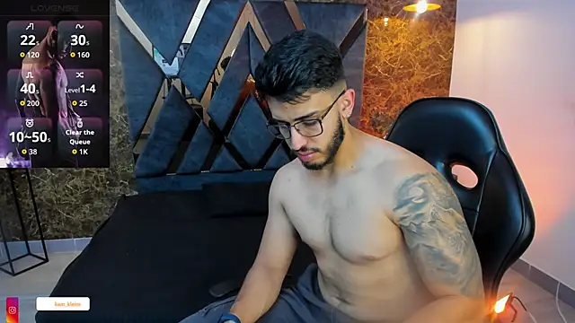 Snapshot of Liam_Kleiin chatting on January 11, 2026, 4:25 pm Liam Kleiin online show from January 11, 2026, 4:25 pm