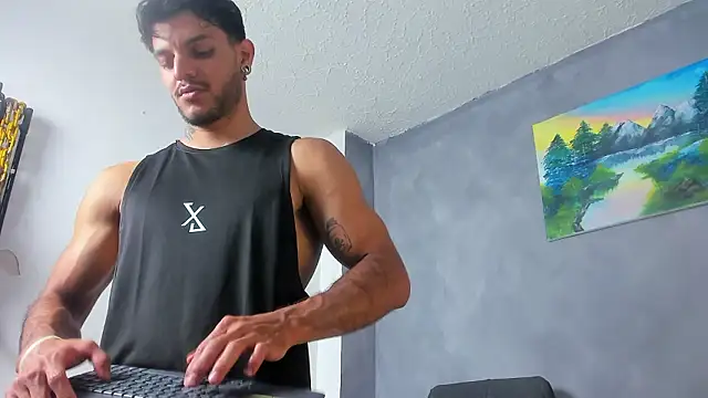 Snapshot of JuanBlade chatting on February 10, 2026, 2:43 am JuanBlade online show from February 10, 2026, 2:43 am