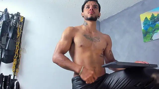 Snapshot of JuanBlade chatting on January 19, 2026, 1:09 am JuanBlade online show from January 19, 2026, 1:09 am